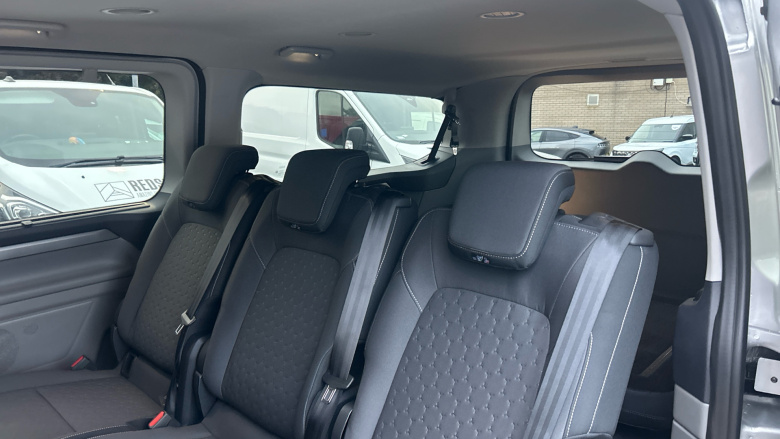 Ford Tourneo Custom 340 L2 Petrol Fwd 2.5 PHEV 232ps H1 Titanium 8 seater Auto